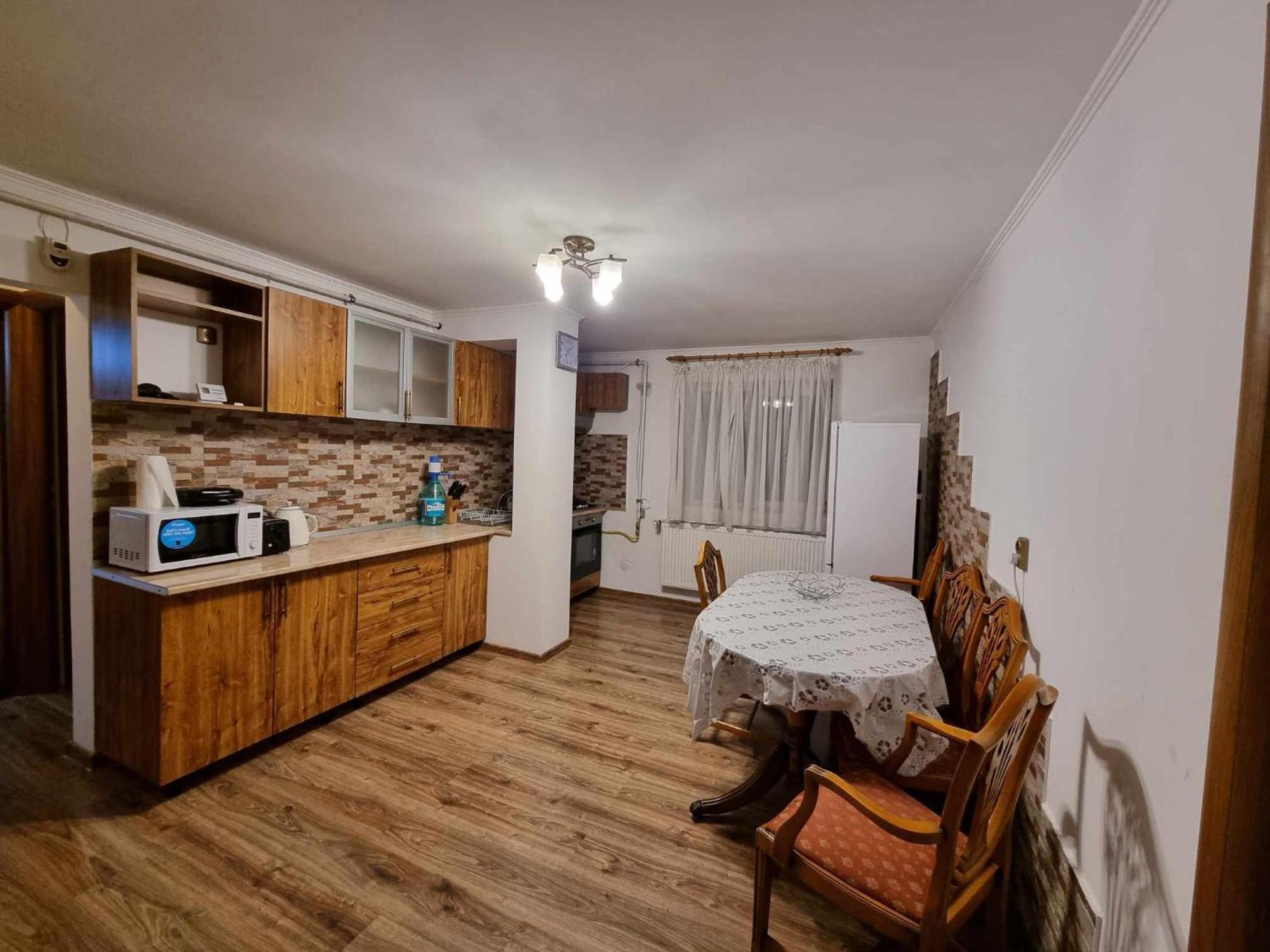 Lovely 2 Bedrooms Flat Cornelia- Central Corabia エクステリア 写真