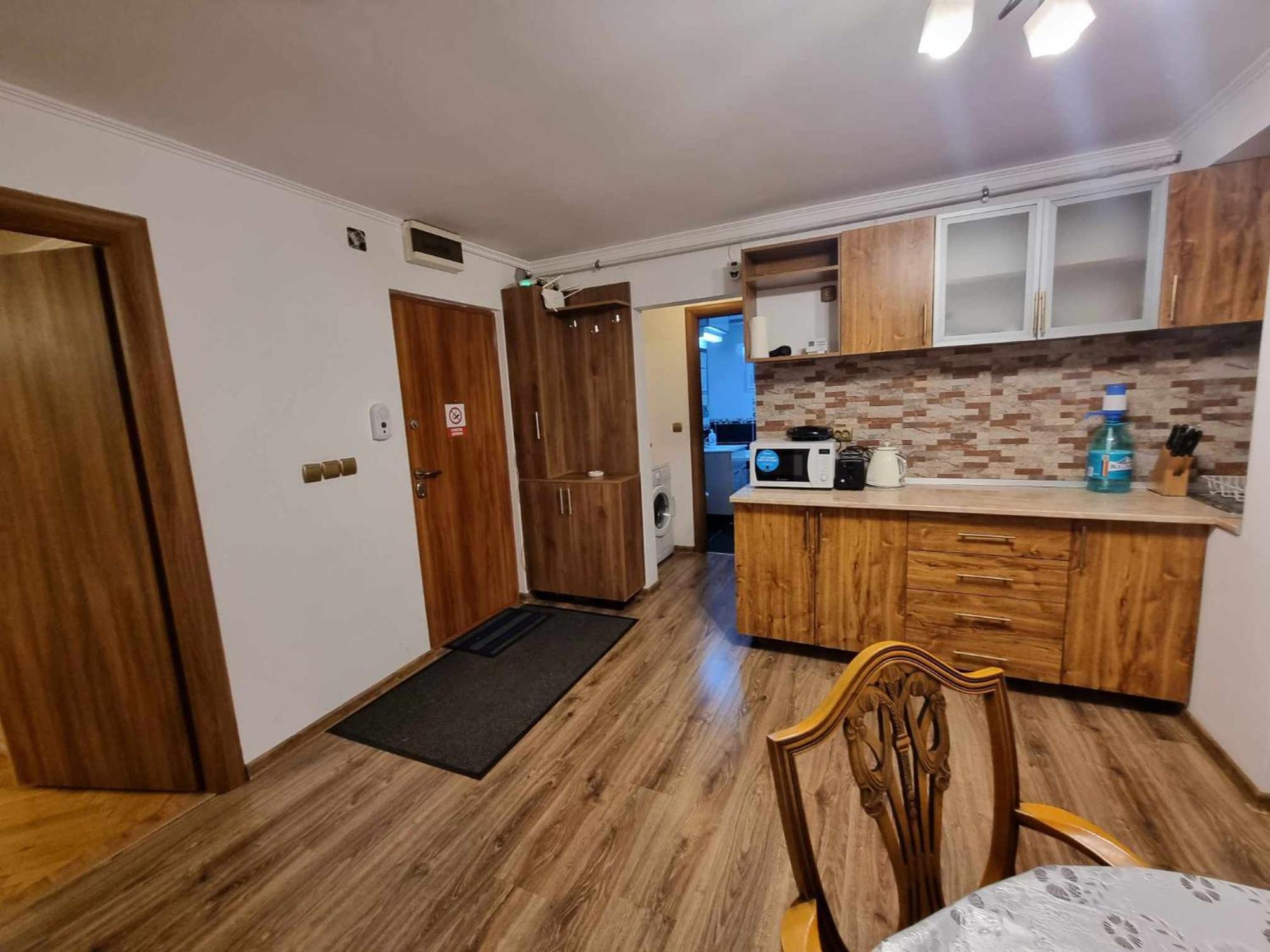 Lovely 2 Bedrooms Flat Cornelia- Central Corabia エクステリア 写真